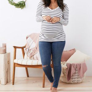 LONG SLEEVE SIDE RUCHED MATERNITY T SHIRT